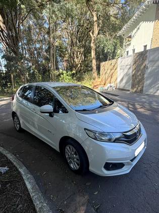 HONDA FIT 1.5 LX 16V FLEX 4P AUTOMÁTICO HONDA FIT 1.5 LX 16V FLEX 4P AUTOMÁTICO